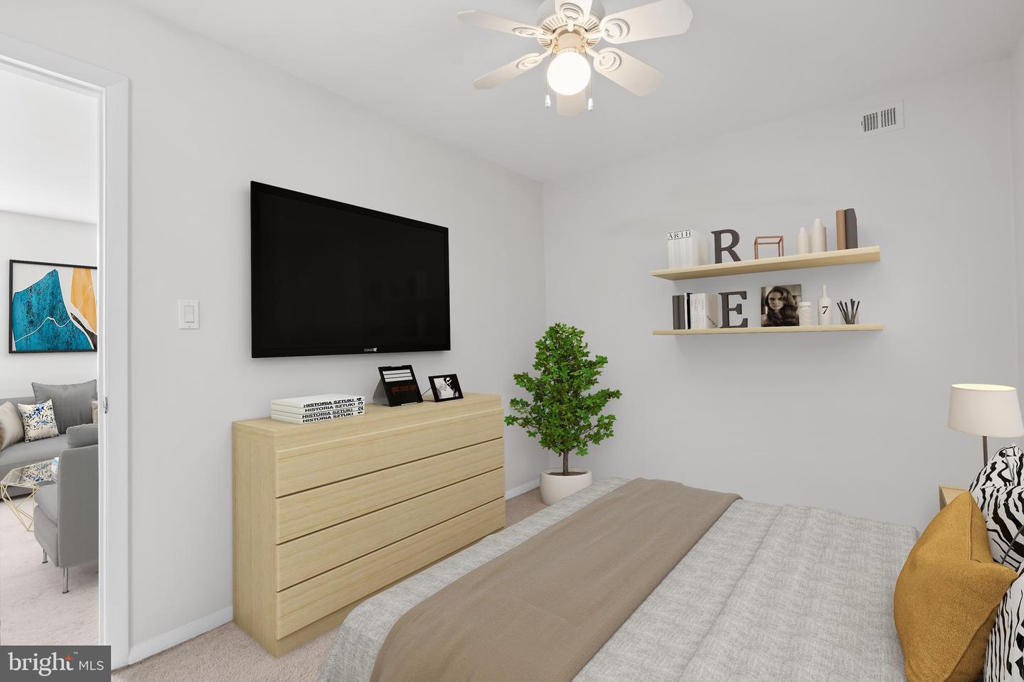 3245 RIO DR #714, FALLS CHURCH, Virginia 22041, 1 Bedroom Bedrooms, ,1 BathroomBathrooms,Residential,For sale,3245 RIO DR #714,VAFX2276402 MLS # VAFX2276402