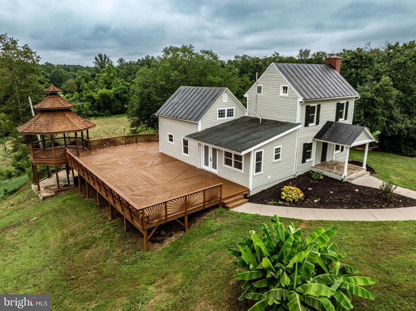 13506 TEAR JAMES TRL, AMISSVILLE, Virginia 20106, 3 Bedrooms Bedrooms, 9 Rooms Rooms,2 BathroomsBathrooms,Farm,For sale,13506 TEAR JAMES TRL,VACU2011382 MLS # VACU2011382 13506 TEAR JAMES TRL, AMISSVILLE, Virginia 20106, 3 Bedrooms Bedrooms, 9 Rooms Rooms,2 BathroomsBathrooms,Farm,For sale,13506 TEAR JAMES TRL,VACU2011382 MLS # VACU2011382