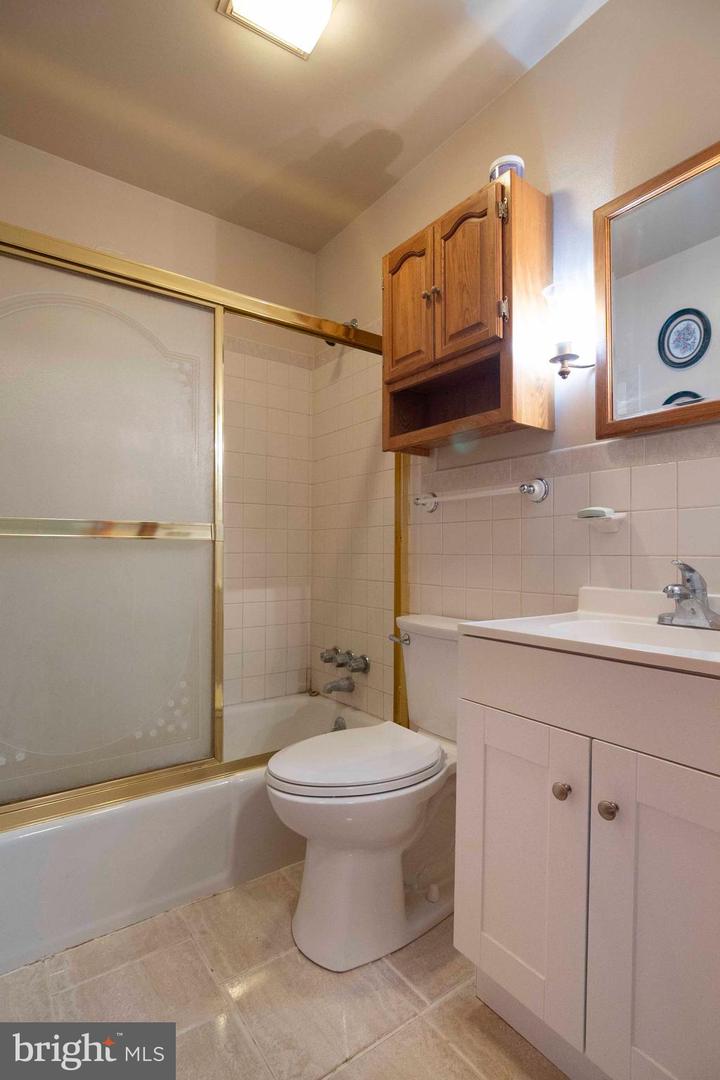 373 WALTON ST, STRASBURG, Virginia 22657, 3 Bedrooms Bedrooms, ,1 BathroomBathrooms,Residential,For sale,373 WALTON ST,VASH2012346 MLS # VASH2012346 373 WALTON ST, STRASBURG, Virginia 22657, 3 Bedrooms Bedrooms, ,1 BathroomBathrooms,Residential,For sale,373 WALTON ST,VASH2012346 MLS # VASH2012346