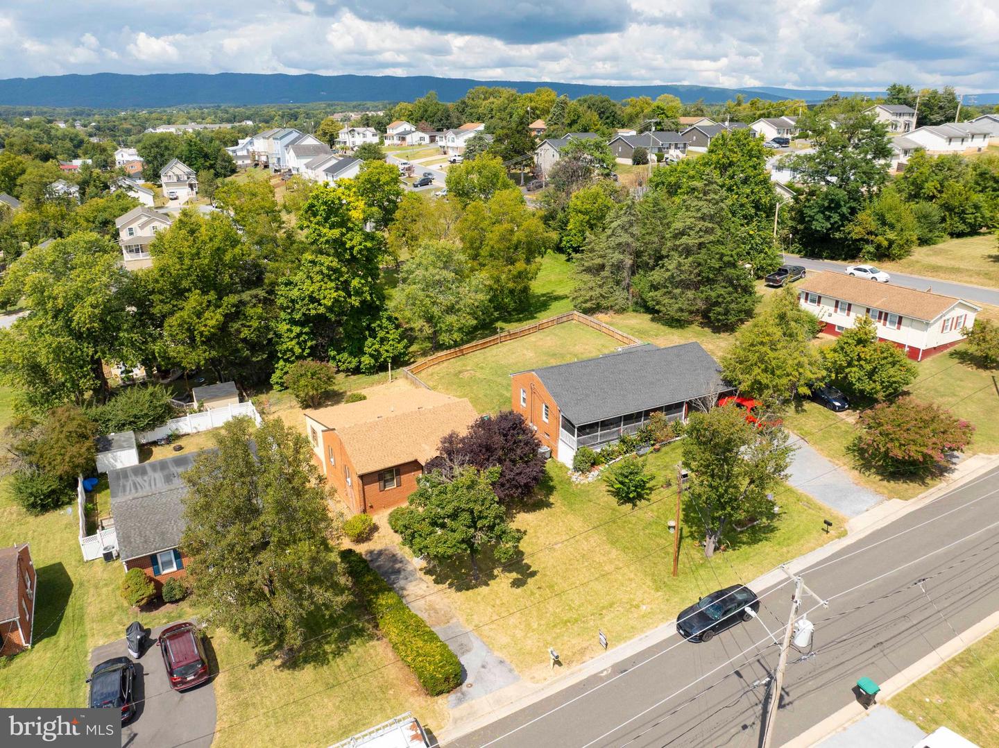 373 WALTON ST, STRASBURG, Virginia 22657, 3 Bedrooms Bedrooms, ,1 BathroomBathrooms,Residential,For sale,373 WALTON ST,VASH2012346 MLS # VASH2012346 373 WALTON ST, STRASBURG, Virginia 22657, 3 Bedrooms Bedrooms, ,1 BathroomBathrooms,Residential,For sale,373 WALTON ST,VASH2012346 MLS # VASH2012346