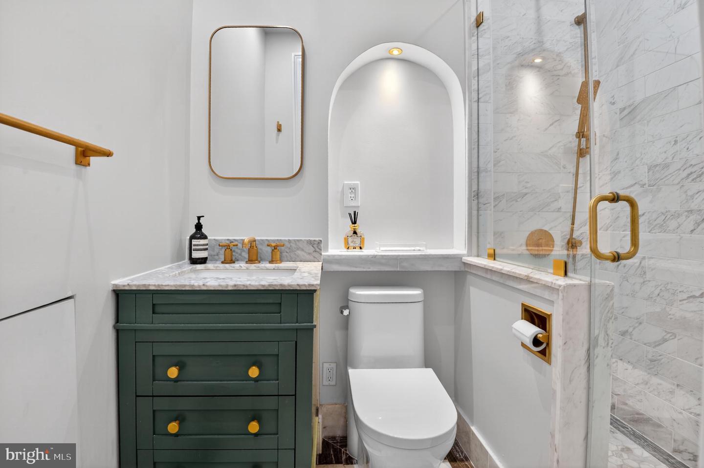 1615 Q ST NW #1104, WASHINGTON, District Of Columbia 20009, 2 Bedrooms Bedrooms, ,1 BathroomBathrooms,Residential,For sale,1615 Q ST NW #1104,DCDC2221360 MLS # DCDC2221360 1615 Q ST NW #1104, WASHINGTON, District Of Columbia 20009, 2 Bedrooms Bedrooms, ,1 BathroomBathrooms,Residential,For sale,1615 Q ST NW #1104,DCDC2221360 MLS # DCDC2221360