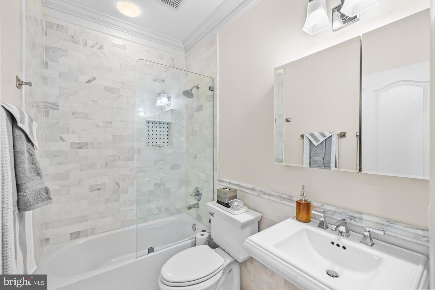 5255 POCOSIN LN, ALEXANDRIA, Virginia 22304, 5 Bedrooms Bedrooms, ,4 BathroomsBathrooms,Residential,For sale,5255 POCOSIN LN,VAAX2051156 MLS # VAAX2051156 5255 POCOSIN LN, ALEXANDRIA, Virginia 22304, 5 Bedrooms Bedrooms, ,4 BathroomsBathrooms,Residential,For sale,5255 POCOSIN LN,VAAX2051156 MLS # VAAX2051156