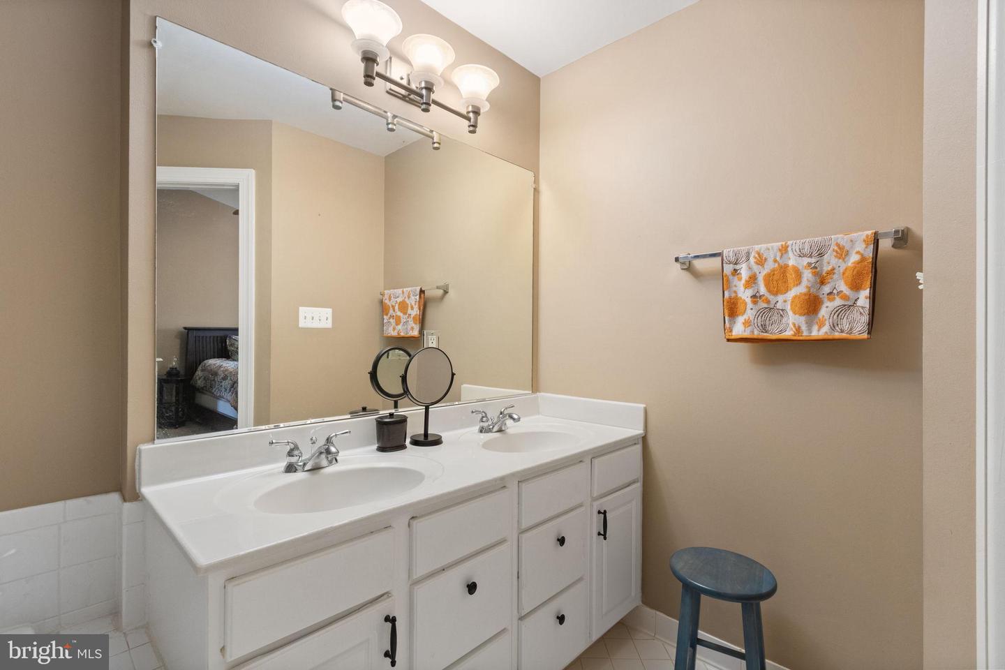 15636 AVOCET LOOP, WOODBRIDGE, Virginia 22191, 3 Bedrooms Bedrooms, 11 Rooms Rooms,3 BathroomsBathrooms,Residential,For sale,15636 AVOCET LOOP,VAPW2106658 MLS # VAPW2106658 15636 AVOCET LOOP, WOODBRIDGE, Virginia 22191, 3 Bedrooms Bedrooms, 11 Rooms Rooms,3 BathroomsBathrooms,Residential,For sale,15636 AVOCET LOOP,VAPW2106658 MLS # VAPW2106658
