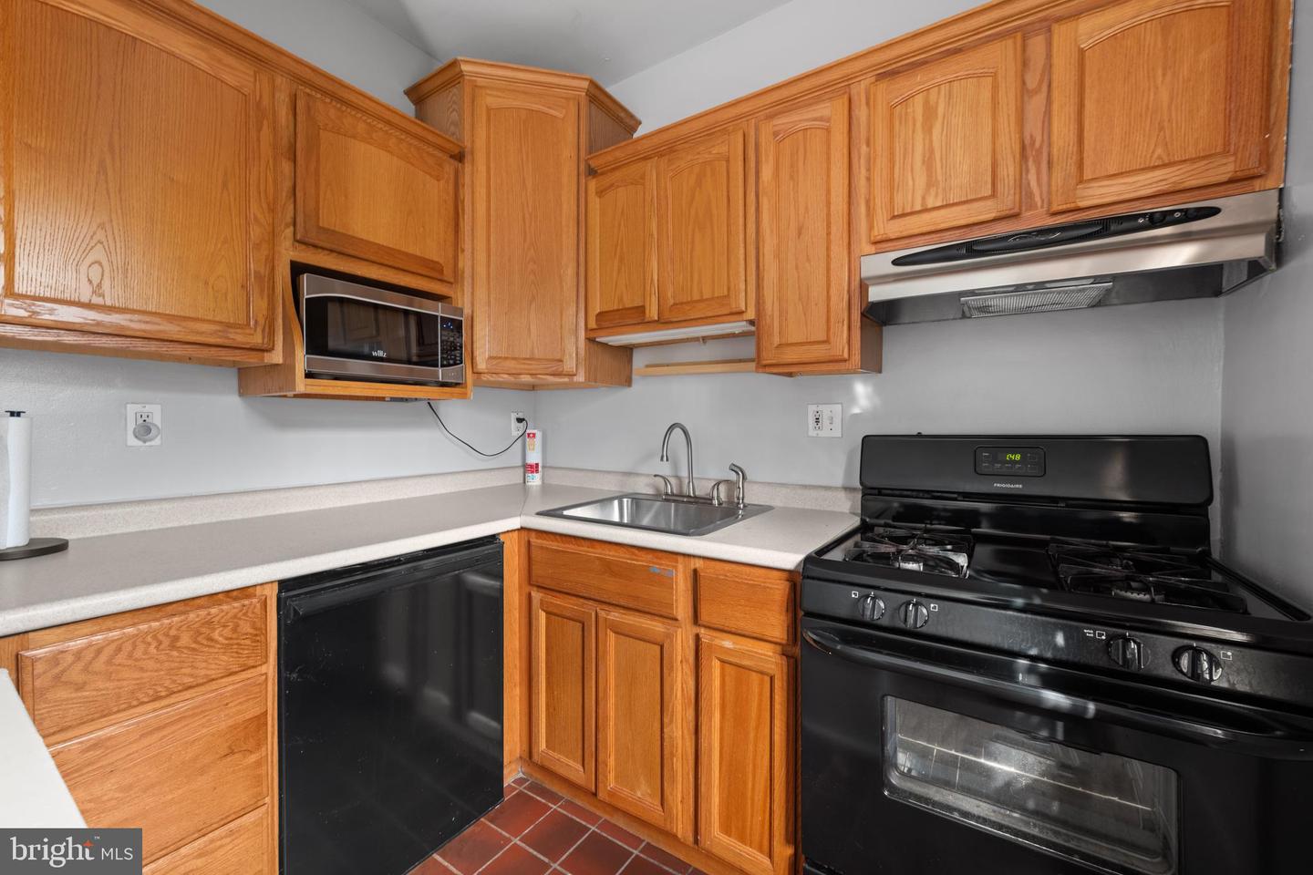 117 E ST SE #103, WASHINGTON, District Of Columbia 20003, 1 Bedroom Bedrooms, ,1 BathroomBathrooms,Residential,For sale,117 E ST SE #103,DCDC2229228 MLS # DCDC2229228 117 E ST SE #103, WASHINGTON, District Of Columbia 20003, 1 Bedroom Bedrooms, ,1 BathroomBathrooms,Residential,For sale,117 E ST SE #103,DCDC2229228 MLS # DCDC2229228