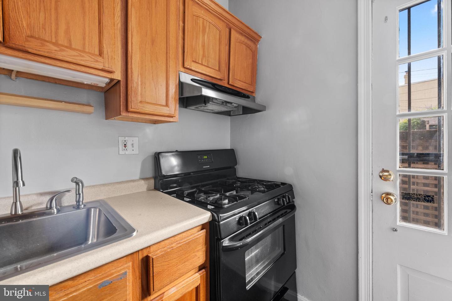 117 E ST SE #103, WASHINGTON, District Of Columbia 20003, 1 Bedroom Bedrooms, ,1 BathroomBathrooms,Residential,For sale,117 E ST SE #103,DCDC2229228 MLS # DCDC2229228 117 E ST SE #103, WASHINGTON, District Of Columbia 20003, 1 Bedroom Bedrooms, ,1 BathroomBathrooms,Residential,For sale,117 E ST SE #103,DCDC2229228 MLS # DCDC2229228