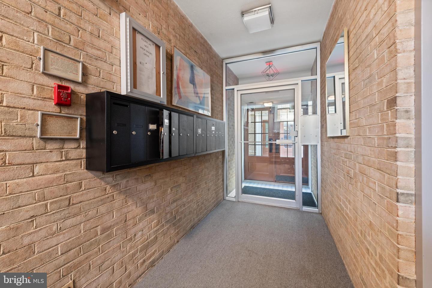 117 E ST SE #103, WASHINGTON, District Of Columbia 20003, 1 Bedroom Bedrooms, ,1 BathroomBathrooms,Residential,For sale,117 E ST SE #103,DCDC2229228 MLS # DCDC2229228 117 E ST SE #103, WASHINGTON, District Of Columbia 20003, 1 Bedroom Bedrooms, ,1 BathroomBathrooms,Residential,For sale,117 E ST SE #103,DCDC2229228 MLS # DCDC2229228