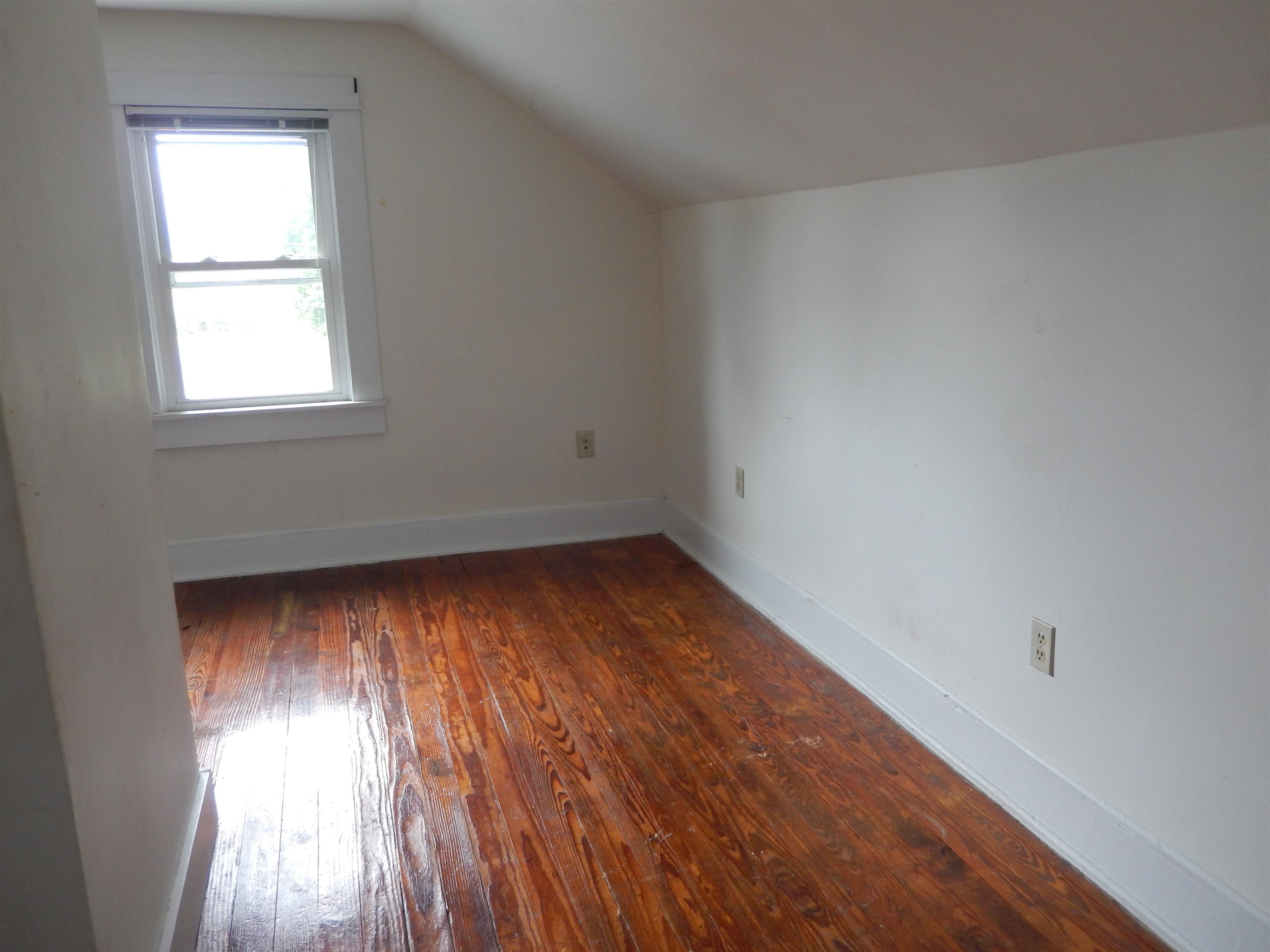 2658 NORTH EAST SIDE HWY, ELKTON, Virginia 22827, 4 Bedrooms Bedrooms, ,2 BathroomsBathrooms,Residential,VRMS 3793,2658 NORTH EAST SIDE HWY,670474 MLS # 670474 2658 NORTH EAST SIDE HWY, ELKTON, Virginia 22827, 4 Bedrooms Bedrooms, ,2 BathroomsBathrooms,Residential,VRMS 3793,2658 NORTH EAST SIDE HWY,670474 MLS # 670474