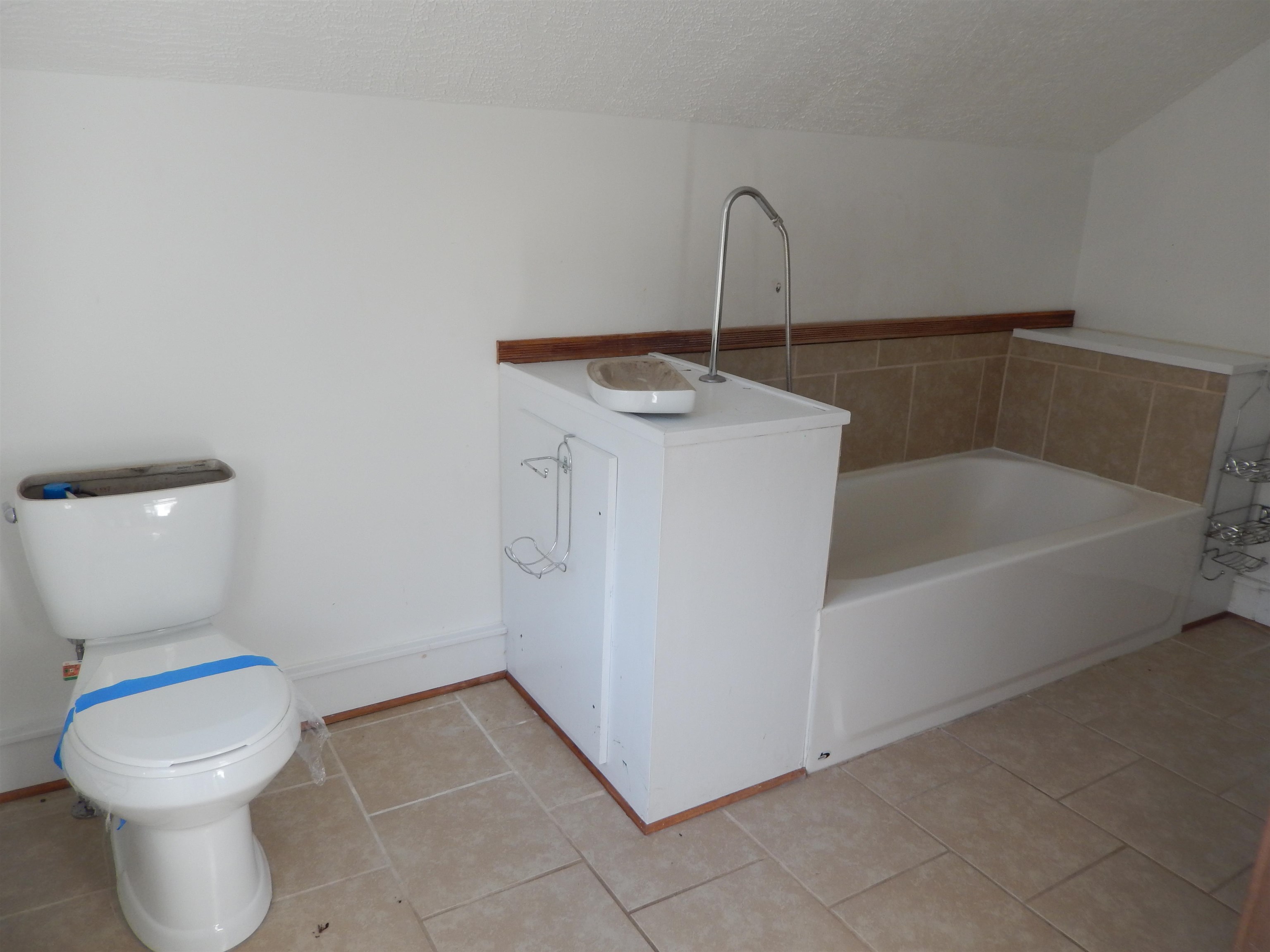 2658 NORTH EAST SIDE HWY, ELKTON, Virginia 22827, 4 Bedrooms Bedrooms, ,2 BathroomsBathrooms,Residential,VRMS 3793,2658 NORTH EAST SIDE HWY,670474 MLS # 670474 2658 NORTH EAST SIDE HWY, ELKTON, Virginia 22827, 4 Bedrooms Bedrooms, ,2 BathroomsBathrooms,Residential,VRMS 3793,2658 NORTH EAST SIDE HWY,670474 MLS # 670474