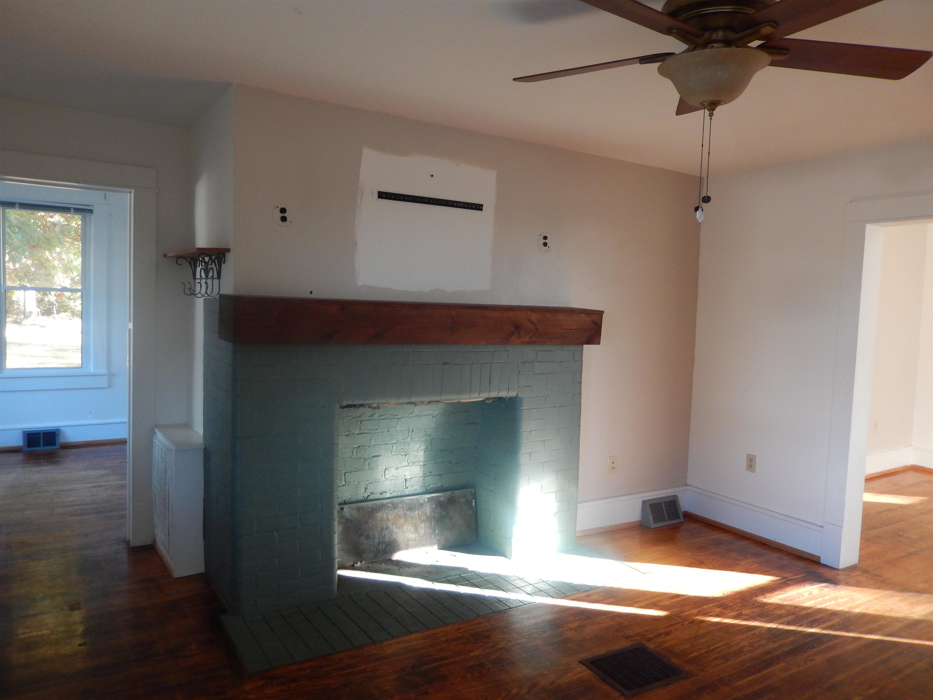 2658 NORTH EAST SIDE HWY, ELKTON, Virginia 22827, 4 Bedrooms Bedrooms, ,2 BathroomsBathrooms,Residential,VRMS 3793,2658 NORTH EAST SIDE HWY,670474 MLS # 670474 2658 NORTH EAST SIDE HWY, ELKTON, Virginia 22827, 4 Bedrooms Bedrooms, ,2 BathroomsBathrooms,Residential,VRMS 3793,2658 NORTH EAST SIDE HWY,670474 MLS # 670474