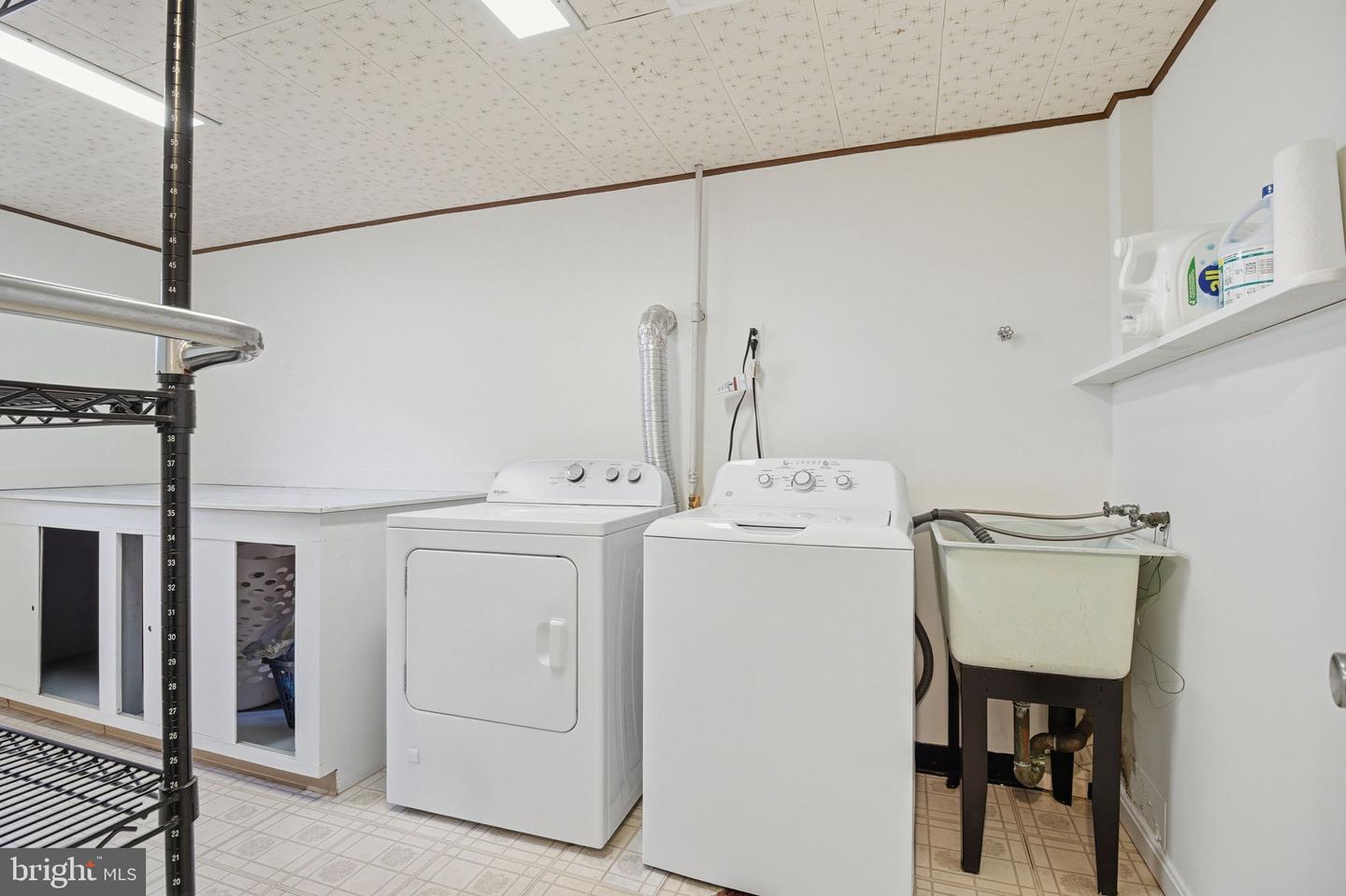 2205 CULPEPER DR, WOODBRIDGE, Virginia 22191, 4 Bedrooms Bedrooms, 8 Rooms Rooms,2 BathroomsBathrooms,Residential,For sale,2205 CULPEPER DR,VAPW2097538 MLS # VAPW2097538 2205 CULPEPER DR, WOODBRIDGE, Virginia 22191, 4 Bedrooms Bedrooms, 8 Rooms Rooms,2 BathroomsBathrooms,Residential,For sale,2205 CULPEPER DR,VAPW2097538 MLS # VAPW2097538