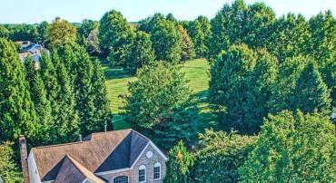 10841 WELBURY CT, RESTON, Virginia 20194, 4 Bedrooms Bedrooms, ,3 BathroomsBathrooms,Residential,For sale,10841 WELBURY CT,VAFX2272894 MLS # VAFX2272894