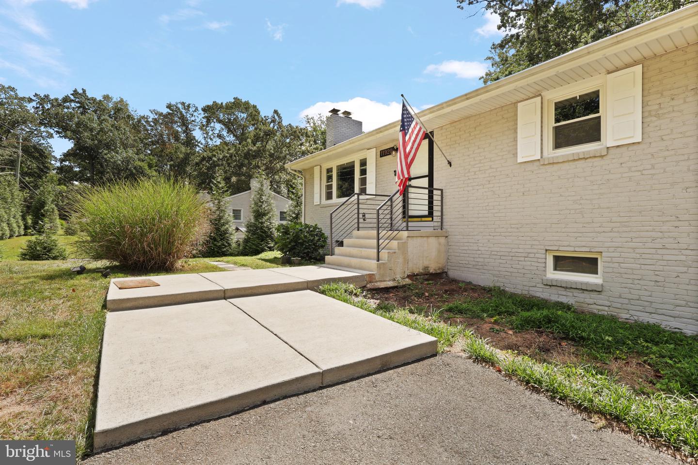 11929 WAPLES MILL RD, OAKTON, Virginia 22124, 4 Bedrooms Bedrooms, ,3 BathroomsBathrooms,Residential,For sale,11929 WAPLES MILL RD,VAFX2274382 MLS # VAFX2274382 11929 WAPLES MILL RD, OAKTON, Virginia 22124, 4 Bedrooms Bedrooms, ,3 BathroomsBathrooms,Residential,For sale,11929 WAPLES MILL RD,VAFX2274382 MLS # VAFX2274382