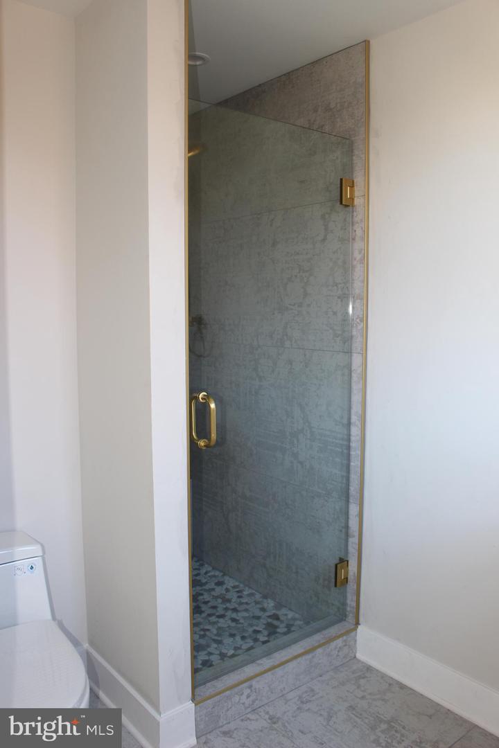 4222 LAMARRE DR, FAIRFAX, Virginia 22030, 4 Bedrooms Bedrooms, ,4 BathroomsBathrooms,Residential,For sale,4222 LAMARRE DR,VAFX2276394 MLS # VAFX2276394