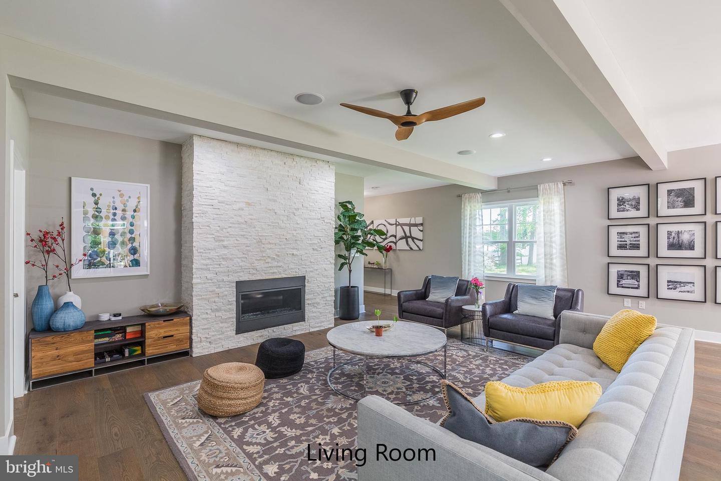 4222 LAMARRE DR, FAIRFAX, Virginia 22030, 4 Bedrooms Bedrooms, ,4 BathroomsBathrooms,Residential,For sale,4222 LAMARRE DR,VAFX2276394 MLS # VAFX2276394