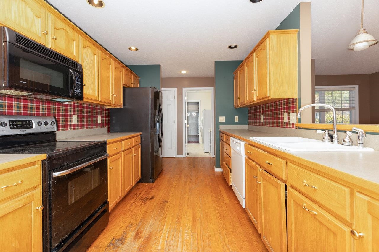 32 HARPER ST, WEYERS CAVE, Virginia 24486, 3 Bedrooms Bedrooms, ,2 BathroomsBathrooms,Residential,32 HARPER ST,670476 MLS # 670476 32 HARPER ST, WEYERS CAVE, Virginia 24486, 3 Bedrooms Bedrooms, ,2 BathroomsBathrooms,Residential,32 HARPER ST,670476 MLS # 670476