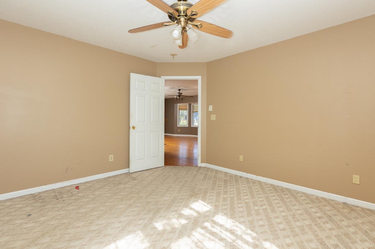 32 HARPER ST, WEYERS CAVE, Virginia 24486, 3 Bedrooms Bedrooms, ,2 BathroomsBathrooms,Residential,32 HARPER ST,670476 MLS # 670476 32 HARPER ST, WEYERS CAVE, Virginia 24486, 3 Bedrooms Bedrooms, ,2 BathroomsBathrooms,Residential,32 HARPER ST,670476 MLS # 670476