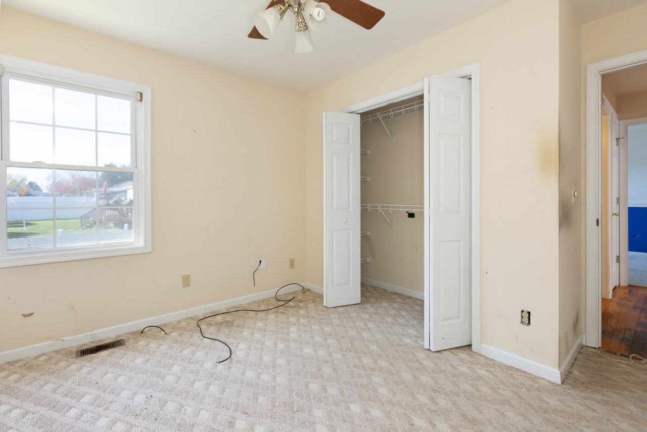 32 HARPER ST, WEYERS CAVE, Virginia 24486, 3 Bedrooms Bedrooms, ,2 BathroomsBathrooms,Residential,32 HARPER ST,670476 MLS # 670476 32 HARPER ST, WEYERS CAVE, Virginia 24486, 3 Bedrooms Bedrooms, ,2 BathroomsBathrooms,Residential,32 HARPER ST,670476 MLS # 670476