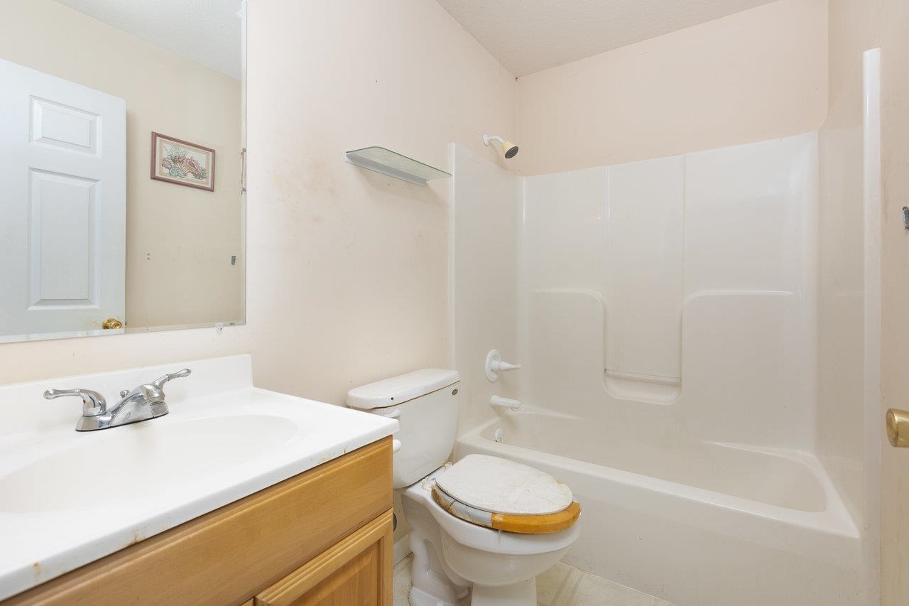 32 HARPER ST, WEYERS CAVE, Virginia 24486, 3 Bedrooms Bedrooms, ,2 BathroomsBathrooms,Residential,32 HARPER ST,670476 MLS # 670476 32 HARPER ST, WEYERS CAVE, Virginia 24486, 3 Bedrooms Bedrooms, ,2 BathroomsBathrooms,Residential,32 HARPER ST,670476 MLS # 670476