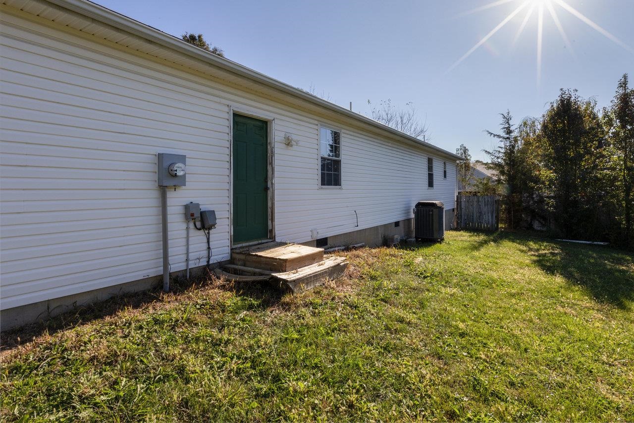 32 HARPER ST, WEYERS CAVE, Virginia 24486, 3 Bedrooms Bedrooms, ,2 BathroomsBathrooms,Residential,32 HARPER ST,670476 MLS # 670476 32 HARPER ST, WEYERS CAVE, Virginia 24486, 3 Bedrooms Bedrooms, ,2 BathroomsBathrooms,Residential,32 HARPER ST,670476 MLS # 670476