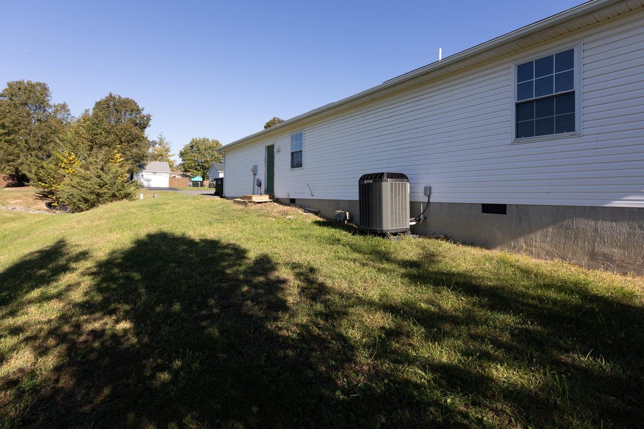 32 HARPER ST, WEYERS CAVE, Virginia 24486, 3 Bedrooms Bedrooms, ,2 BathroomsBathrooms,Residential,32 HARPER ST,670476 MLS # 670476 32 HARPER ST, WEYERS CAVE, Virginia 24486, 3 Bedrooms Bedrooms, ,2 BathroomsBathrooms,Residential,32 HARPER ST,670476 MLS # 670476