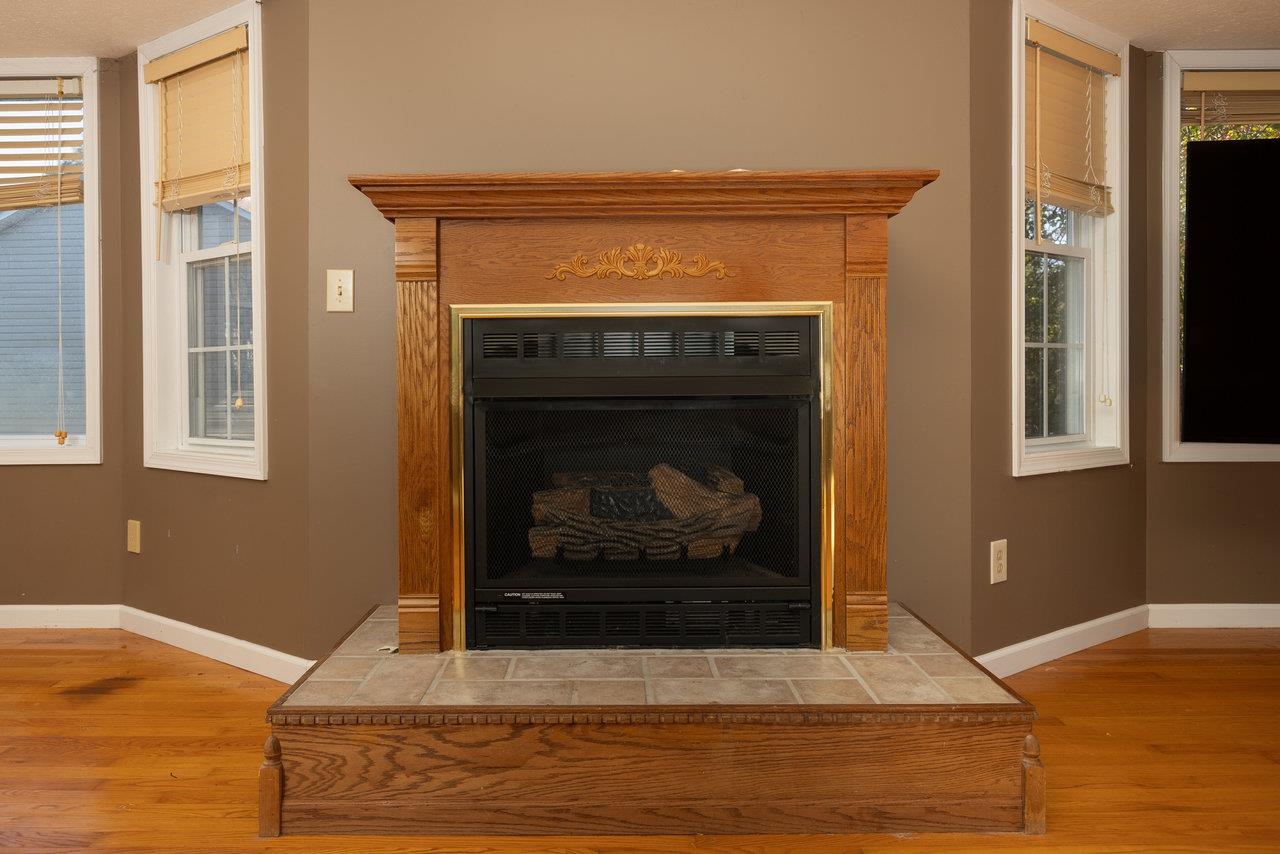 32 HARPER ST, WEYERS CAVE, Virginia 24486, 3 Bedrooms Bedrooms, ,2 BathroomsBathrooms,Residential,32 HARPER ST,670476 MLS # 670476 32 HARPER ST, WEYERS CAVE, Virginia 24486, 3 Bedrooms Bedrooms, ,2 BathroomsBathrooms,Residential,32 HARPER ST,670476 MLS # 670476