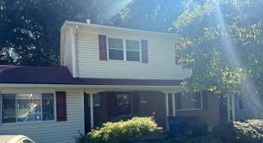 5370 GAINSBOROUGH DR, FAIRFAX, Virginia 22032, 4 Bedrooms Bedrooms, ,2 BathroomsBathrooms,Residential,For sale,5370 GAINSBOROUGH DR,VAFX2265396 MLS # VAFX2265396