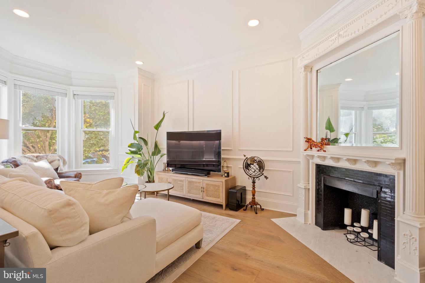 1223 FAIRMONT ST NW, WASHINGTON, District Of Columbia 20009, 4 Bedrooms Bedrooms, ,3 BathroomsBathrooms,Residential,For sale,1223 FAIRMONT ST NW,DCDC2225742 MLS # DCDC2225742 1223 FAIRMONT ST NW, WASHINGTON, District Of Columbia 20009, 4 Bedrooms Bedrooms, ,3 BathroomsBathrooms,Residential,For sale,1223 FAIRMONT ST NW,DCDC2225742 MLS # DCDC2225742