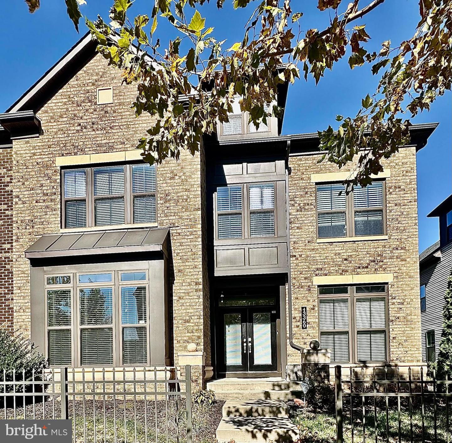 43360 SOUTHLAND ST, ASHBURN, Virginia 20148, 5 Bedrooms Bedrooms, ,5 BathroomsBathrooms,Residential,For sale,43360 SOUTHLAND ST,VALO2108498 MLS # VALO2108498