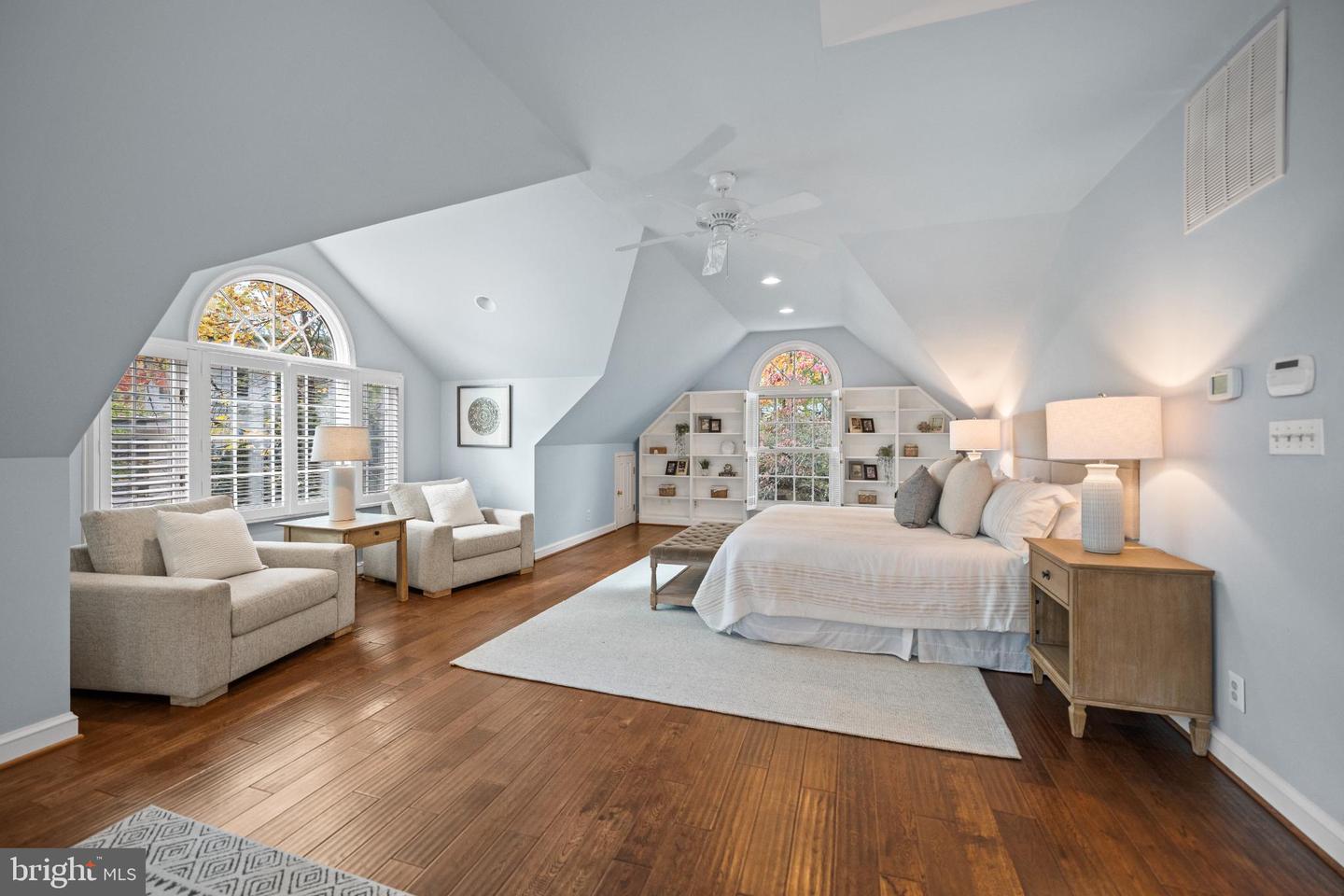 6710 WEMBERLY WAY, MCLEAN, Virginia 22101, 5 Bedrooms Bedrooms, 17 Rooms Rooms,4 BathroomsBathrooms,Residential,For sale,6710 WEMBERLY WAY,VAFX2275422 MLS # VAFX2275422