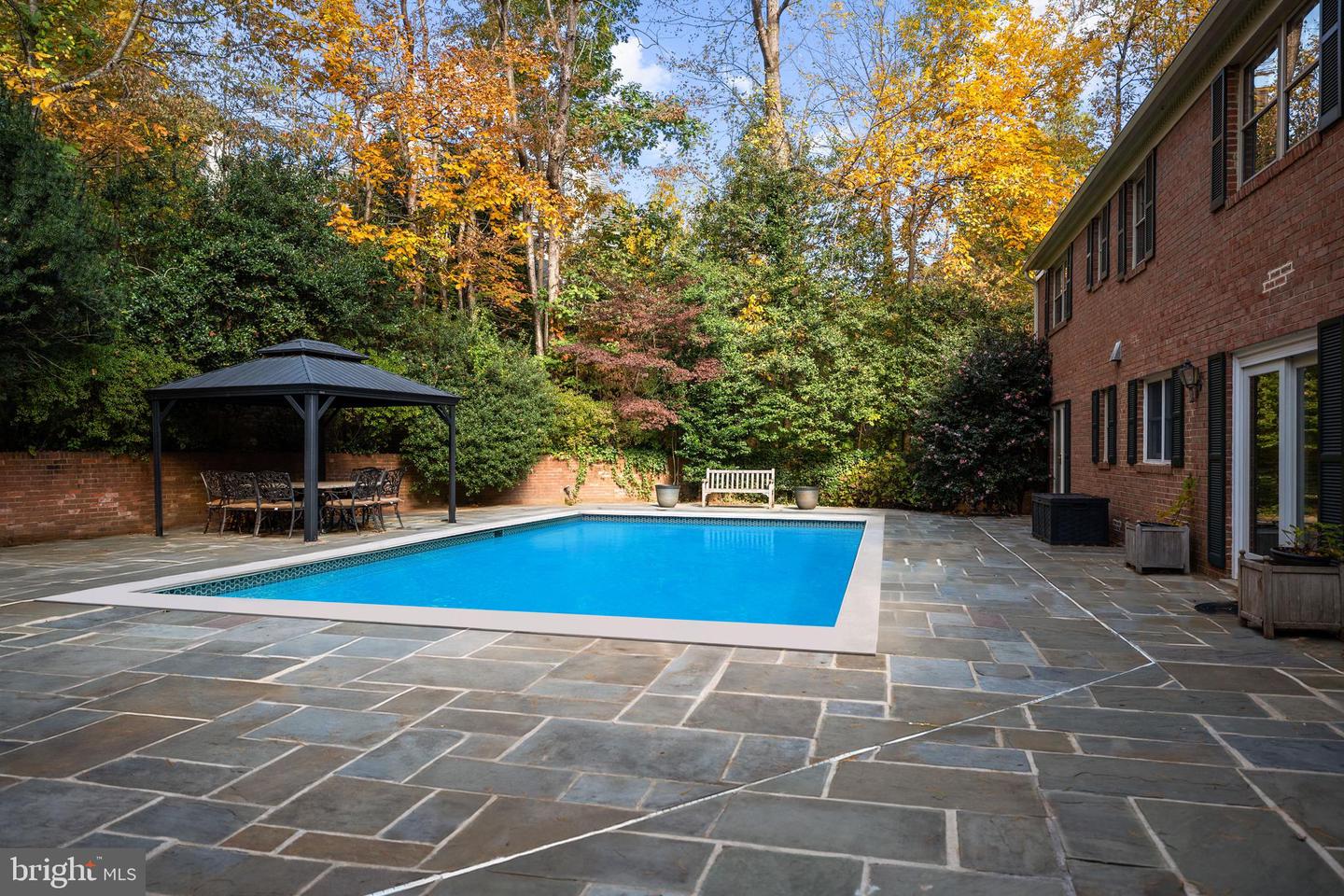 6710 WEMBERLY WAY, MCLEAN, Virginia 22101, 5 Bedrooms Bedrooms, 17 Rooms Rooms,4 BathroomsBathrooms,Residential,For sale,6710 WEMBERLY WAY,VAFX2275422 MLS # VAFX2275422