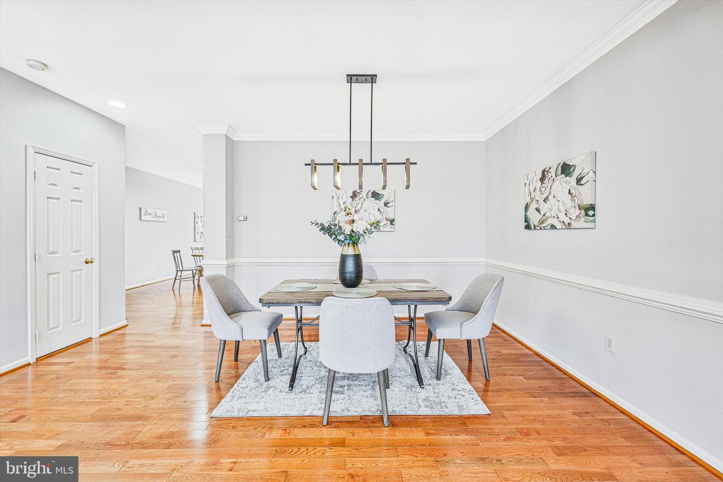 20597 GLENMERE SQ, STERLING, Virginia 20165, 3 Bedrooms Bedrooms, ,3 BathroomsBathrooms,Residential,For sale,20597 GLENMERE SQ,VALO2109424 MLS # VALO2109424 20597 GLENMERE SQ, STERLING, Virginia 20165, 3 Bedrooms Bedrooms, ,3 BathroomsBathrooms,Residential,For sale,20597 GLENMERE SQ,VALO2109424 MLS # VALO2109424