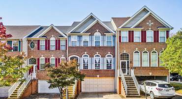 20597 GLENMERE SQ, STERLING, Virginia 20165, 3 Bedrooms Bedrooms, ,3 BathroomsBathrooms,Residential,For sale,20597 GLENMERE SQ,VALO2109424 MLS # VALO2109424