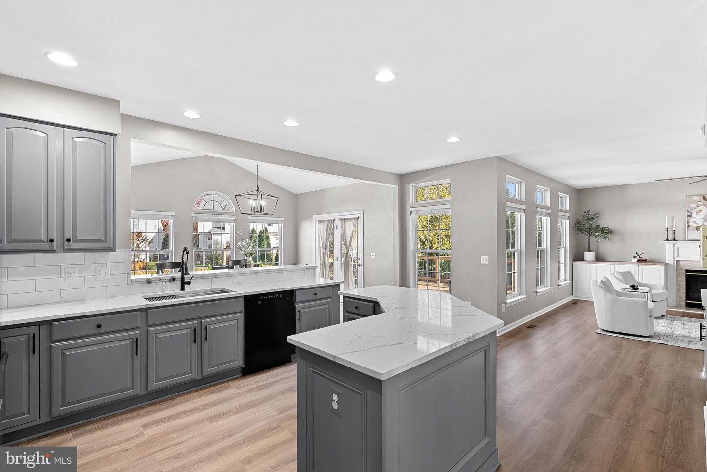 11 STONEBRAKER WAY, LOVETTSVILLE, Virginia 20180, 4 Bedrooms Bedrooms, ,3 BathroomsBathrooms,Residential,For sale,11 STONEBRAKER WAY,VALO2109608 MLS # VALO2109608 11 STONEBRAKER WAY, LOVETTSVILLE, Virginia 20180, 4 Bedrooms Bedrooms, ,3 BathroomsBathrooms,Residential,For sale,11 STONEBRAKER WAY,VALO2109608 MLS # VALO2109608