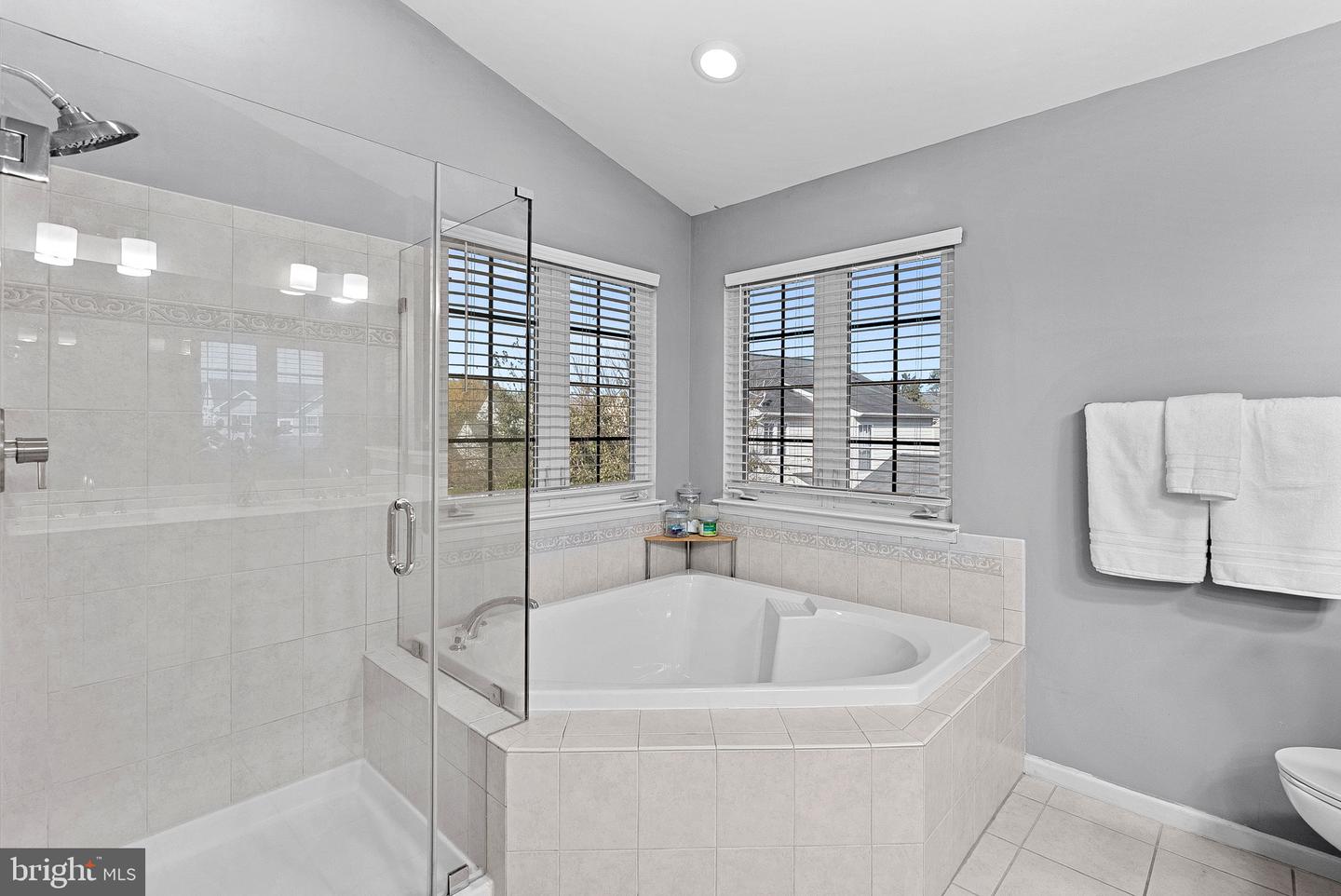 11 STONEBRAKER WAY, LOVETTSVILLE, Virginia 20180, 4 Bedrooms Bedrooms, ,3 BathroomsBathrooms,Residential,For sale,11 STONEBRAKER WAY,VALO2109608 MLS # VALO2109608 11 STONEBRAKER WAY, LOVETTSVILLE, Virginia 20180, 4 Bedrooms Bedrooms, ,3 BathroomsBathrooms,Residential,For sale,11 STONEBRAKER WAY,VALO2109608 MLS # VALO2109608