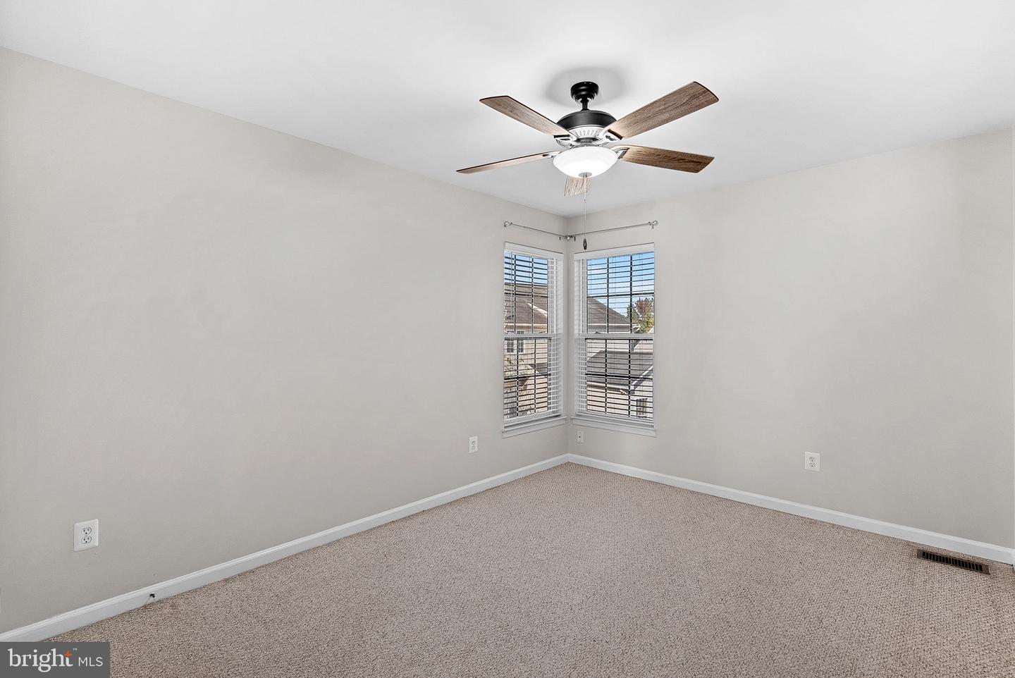 11 STONEBRAKER WAY, LOVETTSVILLE, Virginia 20180, 4 Bedrooms Bedrooms, ,3 BathroomsBathrooms,Residential,For sale,11 STONEBRAKER WAY,VALO2109608 MLS # VALO2109608 11 STONEBRAKER WAY, LOVETTSVILLE, Virginia 20180, 4 Bedrooms Bedrooms, ,3 BathroomsBathrooms,Residential,For sale,11 STONEBRAKER WAY,VALO2109608 MLS # VALO2109608