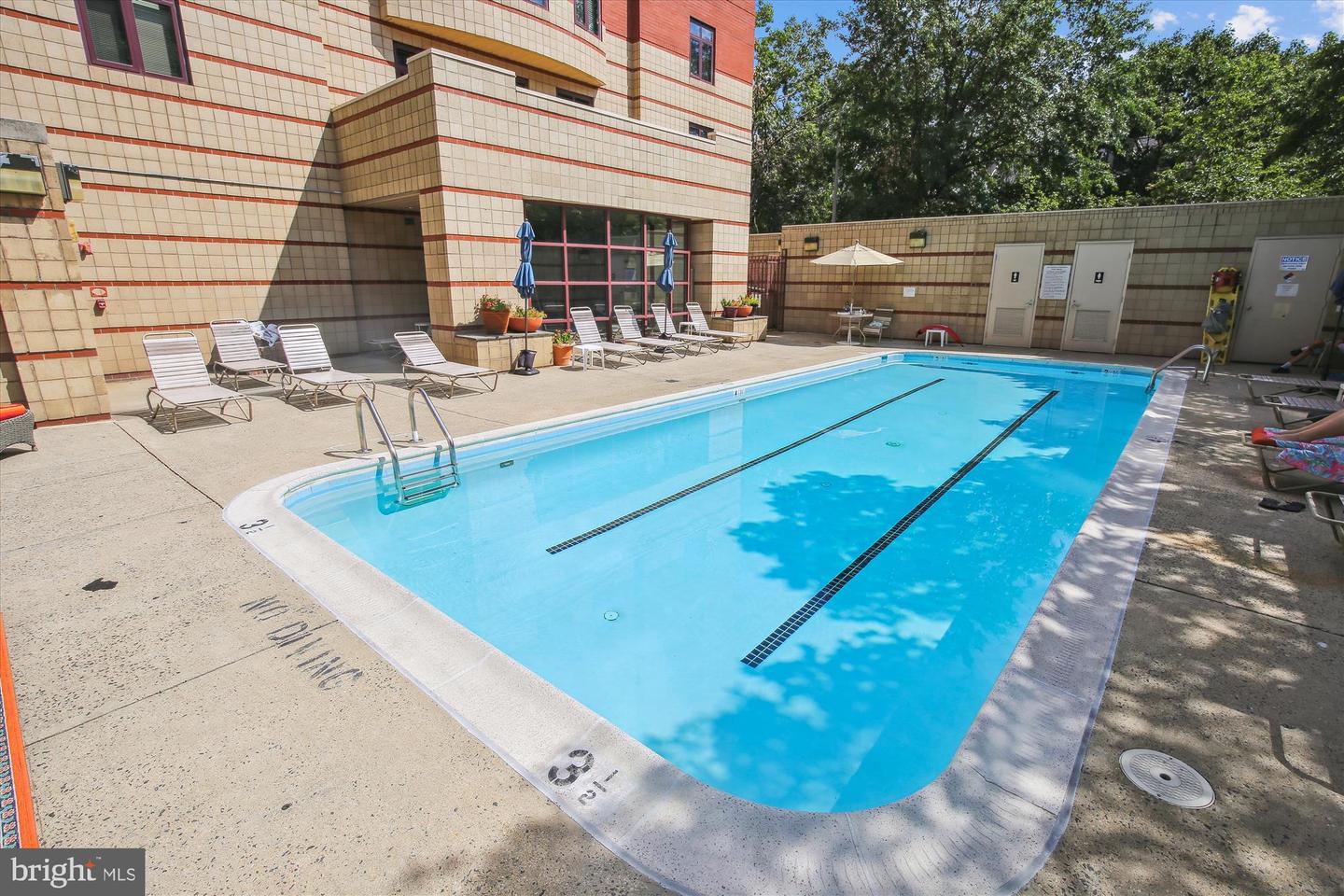 2400 CLARENDON BLVD #414, ARLINGTON, Virginia 22201, 2 Bedrooms Bedrooms, ,2 BathroomsBathrooms,Residential,For sale,2400 CLARENDON BLVD #414,VAAR2065336 MLS # VAAR2065336 2400 CLARENDON BLVD #414, ARLINGTON, Virginia 22201, 2 Bedrooms Bedrooms, ,2 BathroomsBathrooms,Residential,For sale,2400 CLARENDON BLVD #414,VAAR2065336 MLS # VAAR2065336