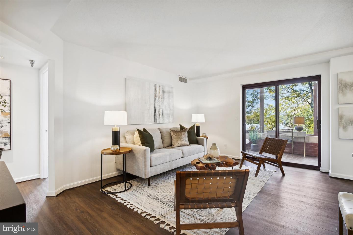 2400 CLARENDON BLVD #414, ARLINGTON, Virginia 22201, 2 Bedrooms Bedrooms, ,2 BathroomsBathrooms,Residential,For sale,2400 CLARENDON BLVD #414,VAAR2065336 MLS # VAAR2065336 2400 CLARENDON BLVD #414, ARLINGTON, Virginia 22201, 2 Bedrooms Bedrooms, ,2 BathroomsBathrooms,Residential,For sale,2400 CLARENDON BLVD #414,VAAR2065336 MLS # VAAR2065336