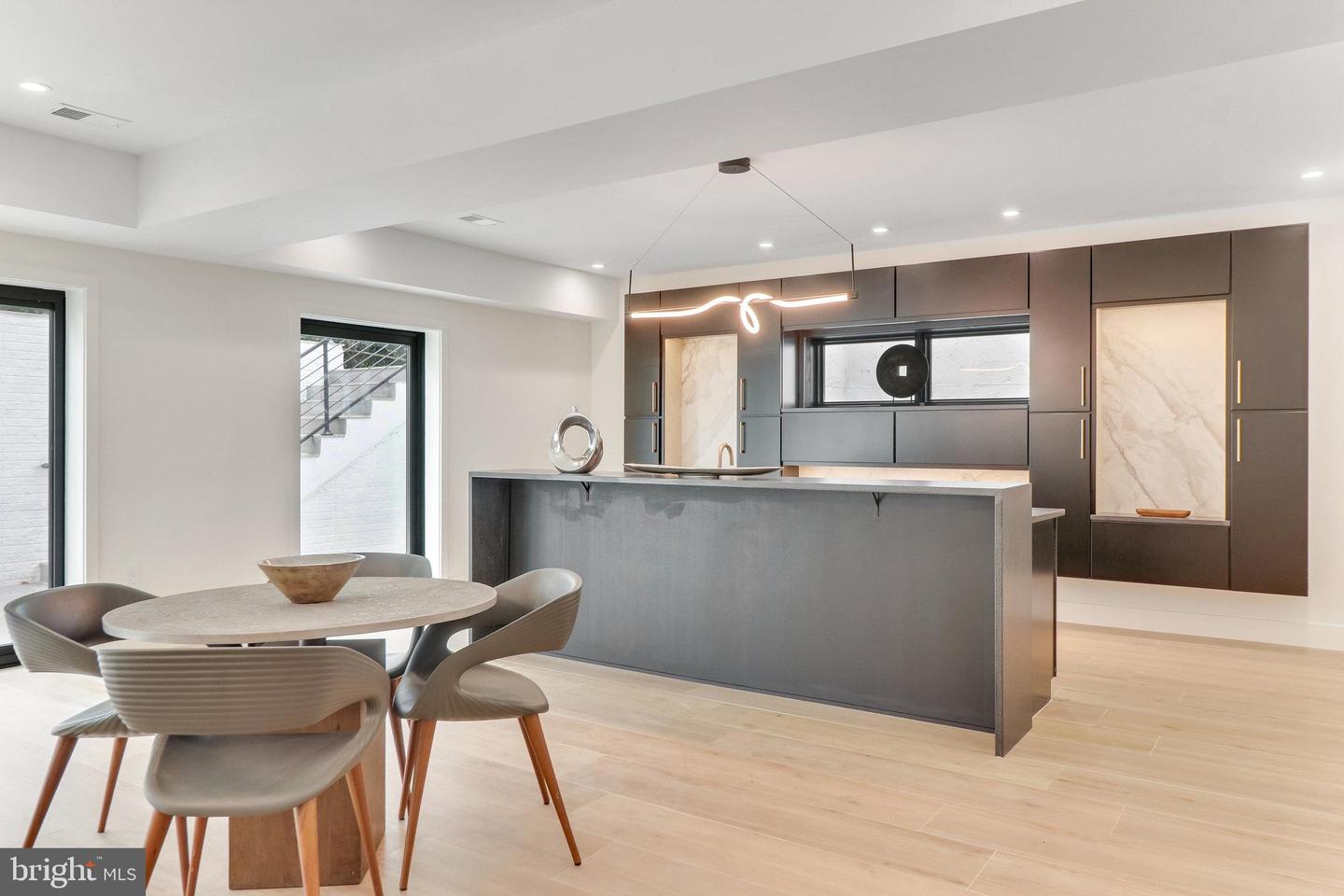 7816 GEORGETOWN PIKE, MCLEAN, Virginia 22102, 7 Bedrooms Bedrooms, ,6 BathroomsBathrooms,Residential,For sale,7816 GEORGETOWN PIKE,VAFX2276264 MLS # VAFX2276264 7816 GEORGETOWN PIKE, MCLEAN, Virginia 22102, 7 Bedrooms Bedrooms, ,6 BathroomsBathrooms,Residential,For sale,7816 GEORGETOWN PIKE,VAFX2276264 MLS # VAFX2276264