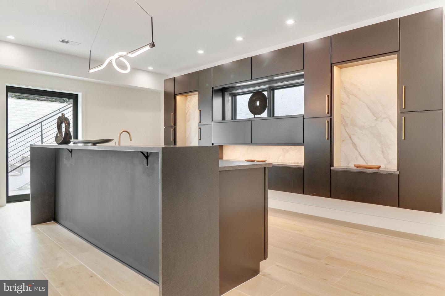 7816 GEORGETOWN PIKE, MCLEAN, Virginia 22102, 7 Bedrooms Bedrooms, ,6 BathroomsBathrooms,Residential,For sale,7816 GEORGETOWN PIKE,VAFX2276264 MLS # VAFX2276264 7816 GEORGETOWN PIKE, MCLEAN, Virginia 22102, 7 Bedrooms Bedrooms, ,6 BathroomsBathrooms,Residential,For sale,7816 GEORGETOWN PIKE,VAFX2276264 MLS # VAFX2276264