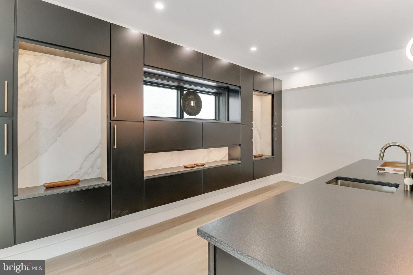 7816 GEORGETOWN PIKE, MCLEAN, Virginia 22102, 7 Bedrooms Bedrooms, ,6 BathroomsBathrooms,Residential,For sale,7816 GEORGETOWN PIKE,VAFX2276264 MLS # VAFX2276264 7816 GEORGETOWN PIKE, MCLEAN, Virginia 22102, 7 Bedrooms Bedrooms, ,6 BathroomsBathrooms,Residential,For sale,7816 GEORGETOWN PIKE,VAFX2276264 MLS # VAFX2276264