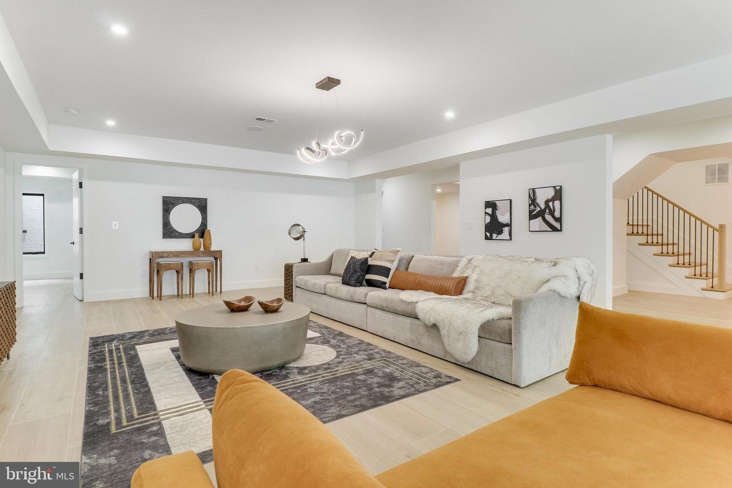 7816 GEORGETOWN PIKE, MCLEAN, Virginia 22102, 7 Bedrooms Bedrooms, ,6 BathroomsBathrooms,Residential,For sale,7816 GEORGETOWN PIKE,VAFX2276264 MLS # VAFX2276264 7816 GEORGETOWN PIKE, MCLEAN, Virginia 22102, 7 Bedrooms Bedrooms, ,6 BathroomsBathrooms,Residential,For sale,7816 GEORGETOWN PIKE,VAFX2276264 MLS # VAFX2276264