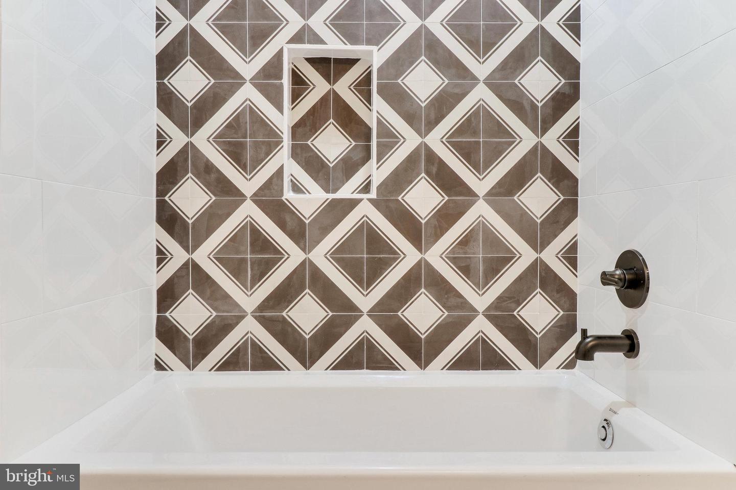 7816 GEORGETOWN PIKE, MCLEAN, Virginia 22102, 7 Bedrooms Bedrooms, ,6 BathroomsBathrooms,Residential,For sale,7816 GEORGETOWN PIKE,VAFX2276264 MLS # VAFX2276264 7816 GEORGETOWN PIKE, MCLEAN, Virginia 22102, 7 Bedrooms Bedrooms, ,6 BathroomsBathrooms,Residential,For sale,7816 GEORGETOWN PIKE,VAFX2276264 MLS # VAFX2276264