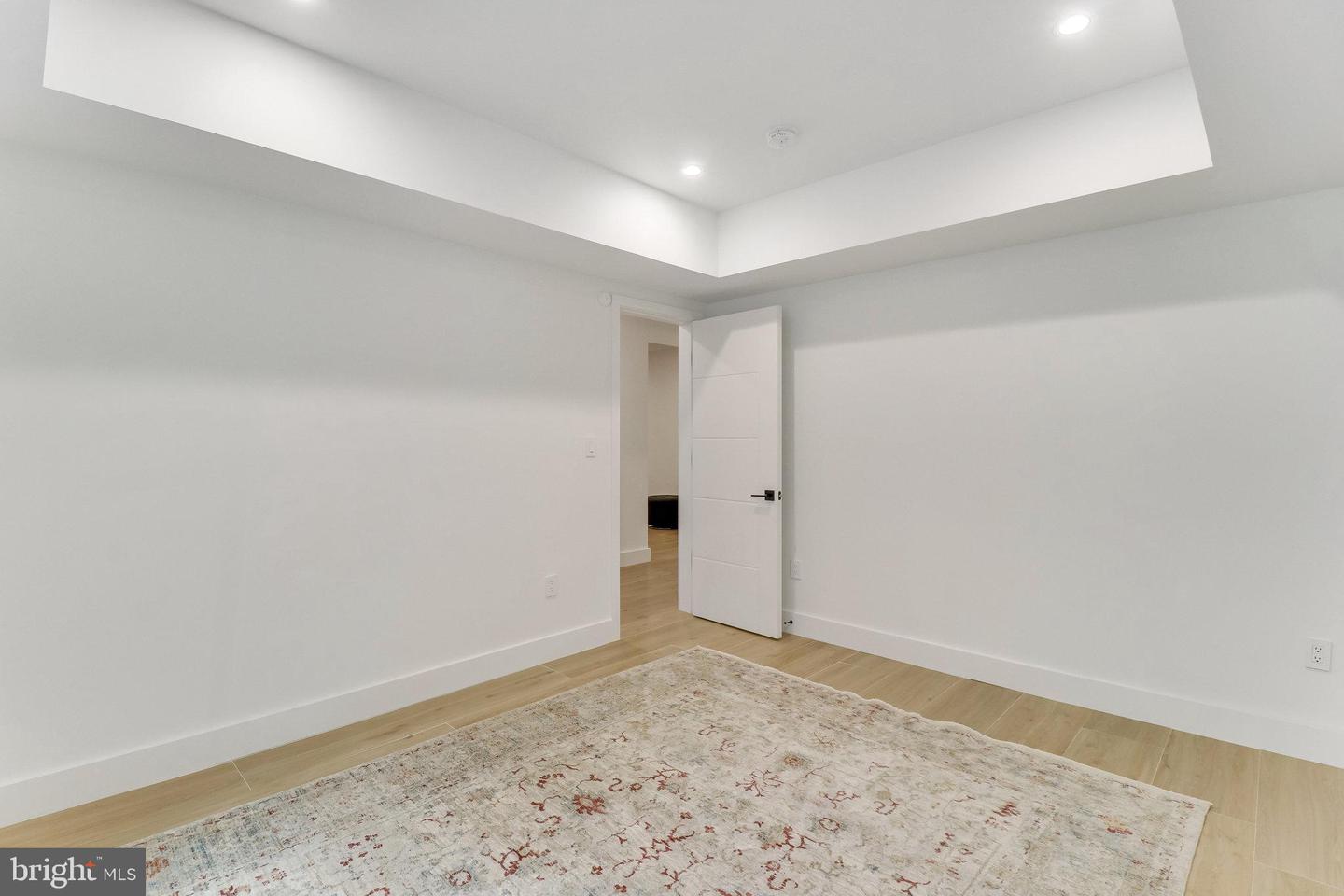 7816 GEORGETOWN PIKE, MCLEAN, Virginia 22102, 7 Bedrooms Bedrooms, ,6 BathroomsBathrooms,Residential,For sale,7816 GEORGETOWN PIKE,VAFX2276264 MLS # VAFX2276264 7816 GEORGETOWN PIKE, MCLEAN, Virginia 22102, 7 Bedrooms Bedrooms, ,6 BathroomsBathrooms,Residential,For sale,7816 GEORGETOWN PIKE,VAFX2276264 MLS # VAFX2276264