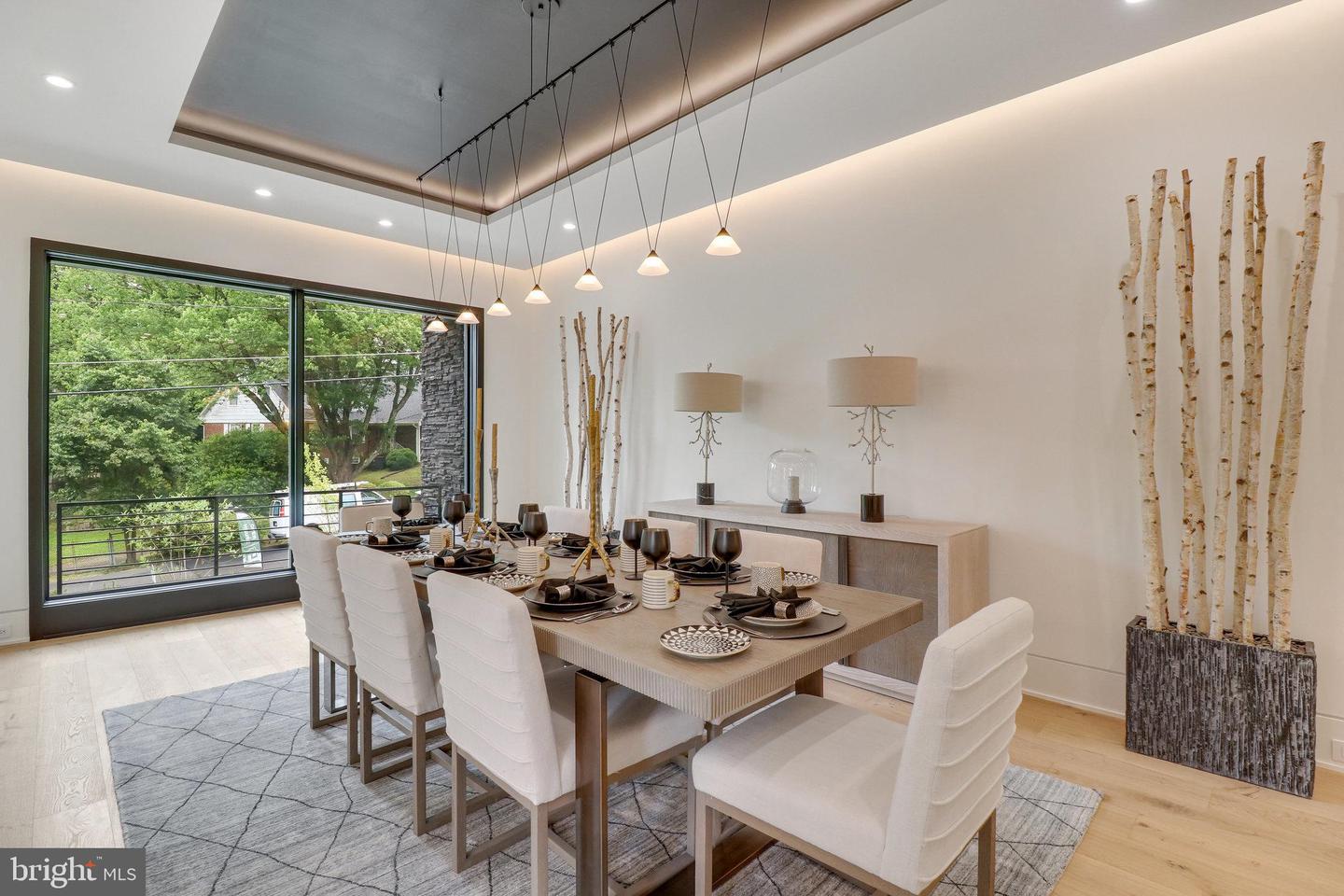 7816 GEORGETOWN PIKE, MCLEAN, Virginia 22102, 7 Bedrooms Bedrooms, ,6 BathroomsBathrooms,Residential,For sale,7816 GEORGETOWN PIKE,VAFX2276264 MLS # VAFX2276264 7816 GEORGETOWN PIKE, MCLEAN, Virginia 22102, 7 Bedrooms Bedrooms, ,6 BathroomsBathrooms,Residential,For sale,7816 GEORGETOWN PIKE,VAFX2276264 MLS # VAFX2276264