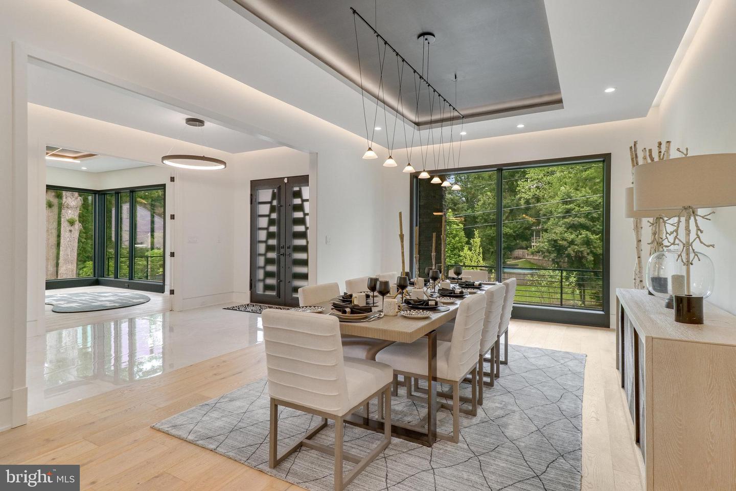 7816 GEORGETOWN PIKE, MCLEAN, Virginia 22102, 7 Bedrooms Bedrooms, ,6 BathroomsBathrooms,Residential,For sale,7816 GEORGETOWN PIKE,VAFX2276264 MLS # VAFX2276264 7816 GEORGETOWN PIKE, MCLEAN, Virginia 22102, 7 Bedrooms Bedrooms, ,6 BathroomsBathrooms,Residential,For sale,7816 GEORGETOWN PIKE,VAFX2276264 MLS # VAFX2276264