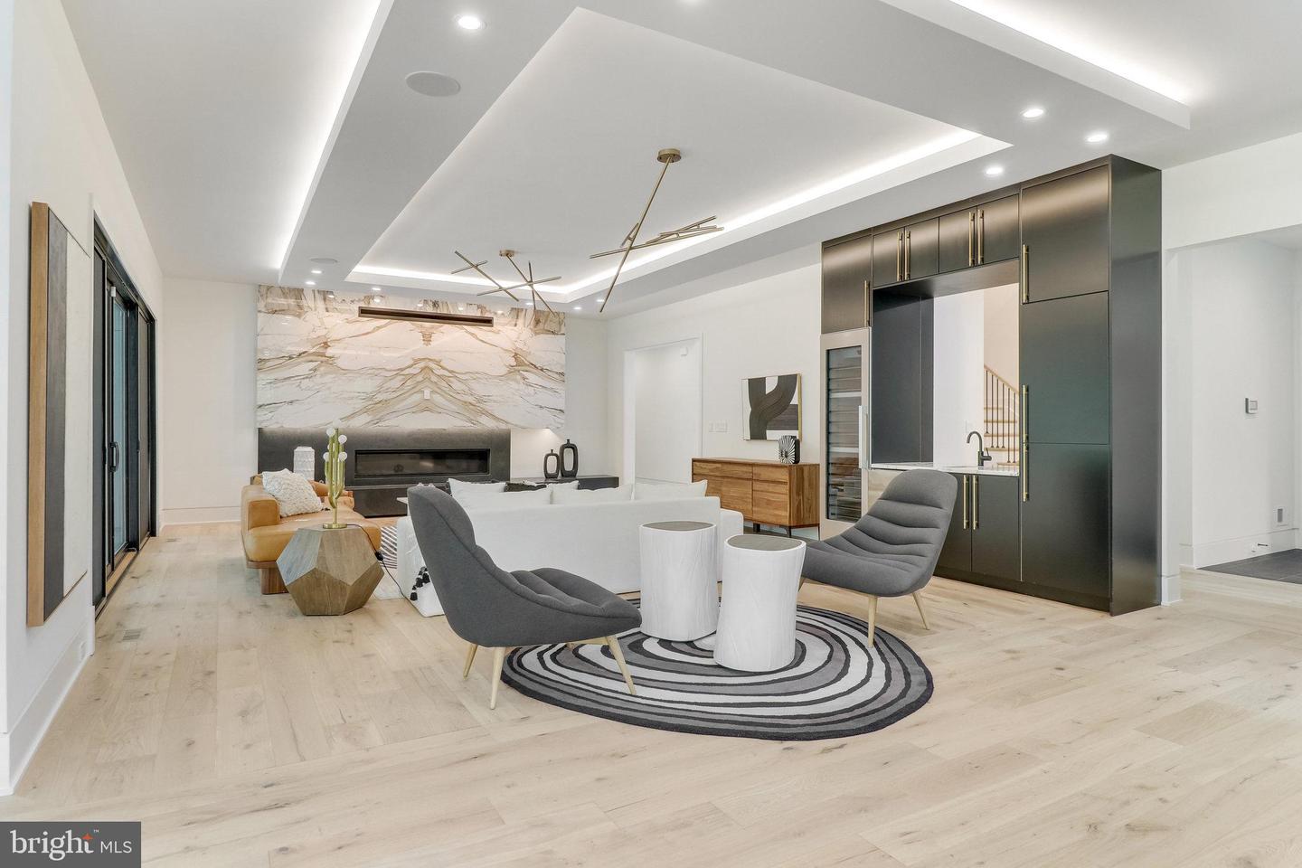 7816 GEORGETOWN PIKE, MCLEAN, Virginia 22102, 7 Bedrooms Bedrooms, ,6 BathroomsBathrooms,Residential,For sale,7816 GEORGETOWN PIKE,VAFX2276264 MLS # VAFX2276264 7816 GEORGETOWN PIKE, MCLEAN, Virginia 22102, 7 Bedrooms Bedrooms, ,6 BathroomsBathrooms,Residential,For sale,7816 GEORGETOWN PIKE,VAFX2276264 MLS # VAFX2276264