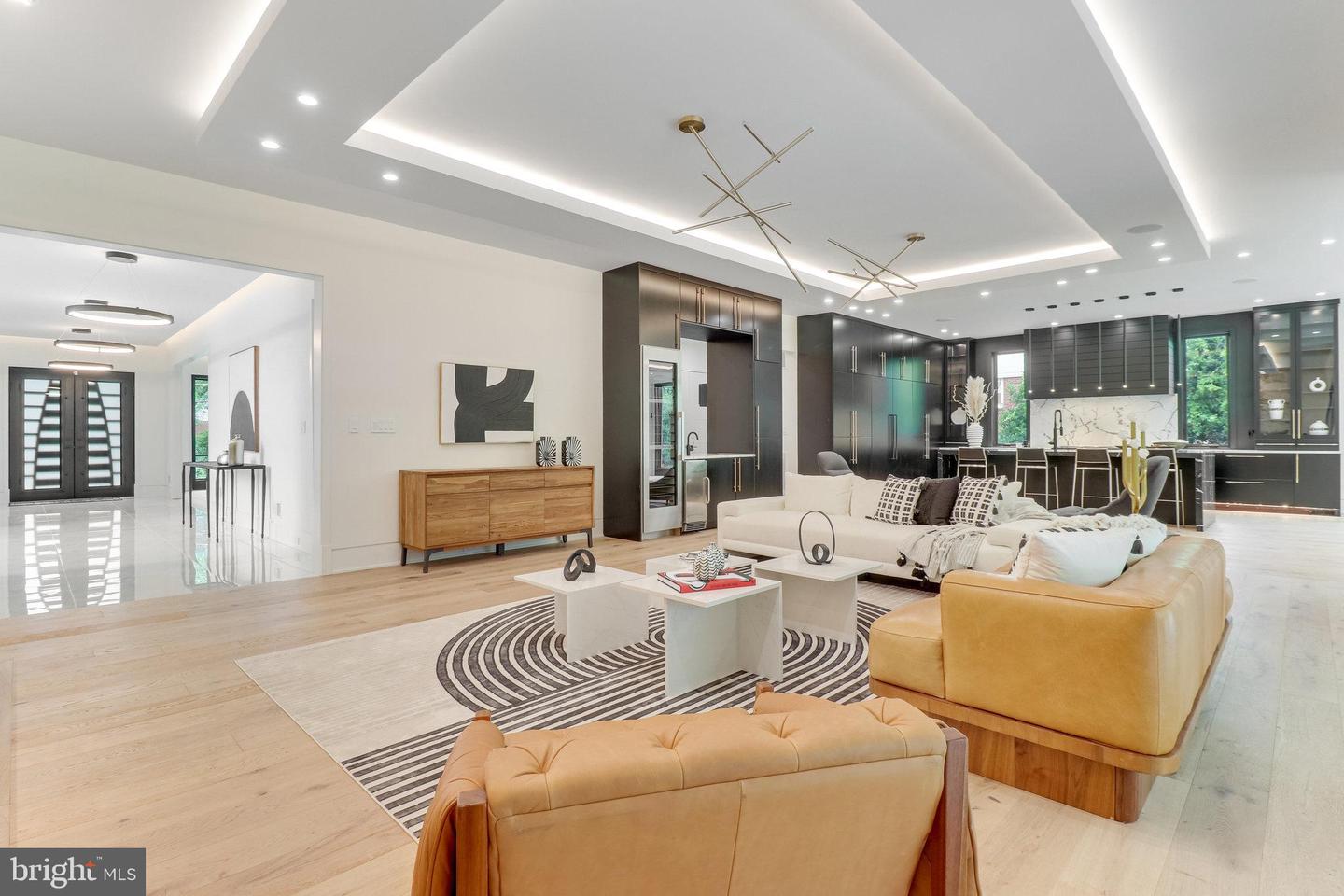 7816 GEORGETOWN PIKE, MCLEAN, Virginia 22102, 7 Bedrooms Bedrooms, ,6 BathroomsBathrooms,Residential,For sale,7816 GEORGETOWN PIKE,VAFX2276264 MLS # VAFX2276264 7816 GEORGETOWN PIKE, MCLEAN, Virginia 22102, 7 Bedrooms Bedrooms, ,6 BathroomsBathrooms,Residential,For sale,7816 GEORGETOWN PIKE,VAFX2276264 MLS # VAFX2276264