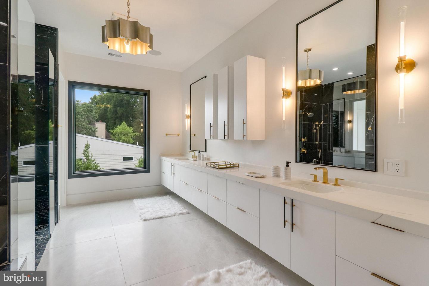 7816 GEORGETOWN PIKE, MCLEAN, Virginia 22102, 7 Bedrooms Bedrooms, ,6 BathroomsBathrooms,Residential,For sale,7816 GEORGETOWN PIKE,VAFX2276264 MLS # VAFX2276264 7816 GEORGETOWN PIKE, MCLEAN, Virginia 22102, 7 Bedrooms Bedrooms, ,6 BathroomsBathrooms,Residential,For sale,7816 GEORGETOWN PIKE,VAFX2276264 MLS # VAFX2276264