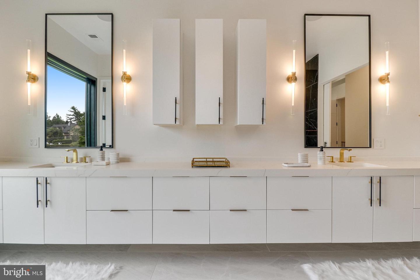 7816 GEORGETOWN PIKE, MCLEAN, Virginia 22102, 7 Bedrooms Bedrooms, ,6 BathroomsBathrooms,Residential,For sale,7816 GEORGETOWN PIKE,VAFX2276264 MLS # VAFX2276264 7816 GEORGETOWN PIKE, MCLEAN, Virginia 22102, 7 Bedrooms Bedrooms, ,6 BathroomsBathrooms,Residential,For sale,7816 GEORGETOWN PIKE,VAFX2276264 MLS # VAFX2276264