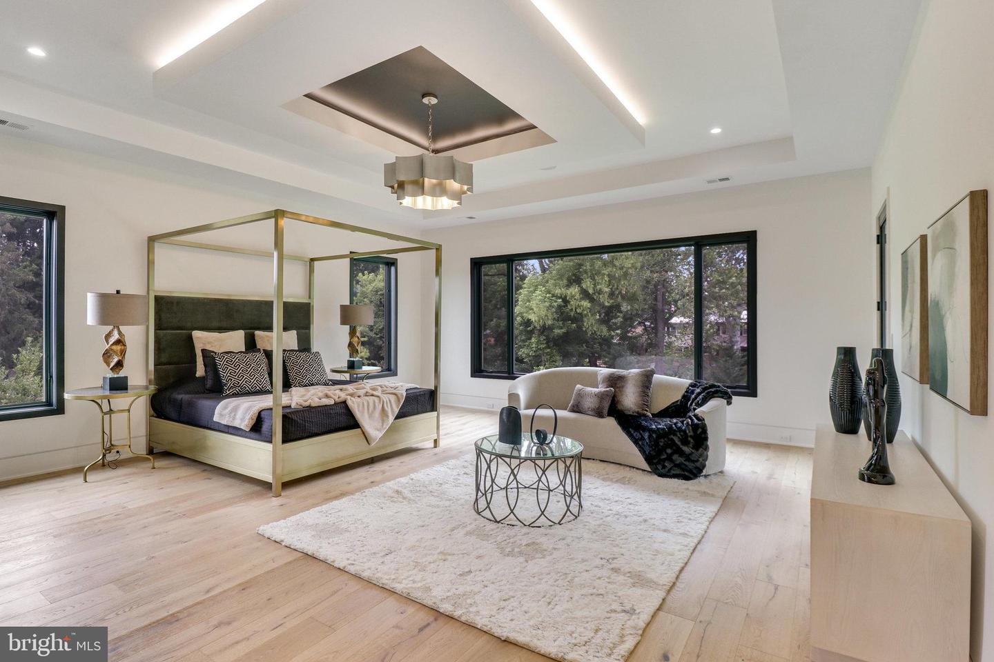 7816 GEORGETOWN PIKE, MCLEAN, Virginia 22102, 7 Bedrooms Bedrooms, ,6 BathroomsBathrooms,Residential,For sale,7816 GEORGETOWN PIKE,VAFX2276264 MLS # VAFX2276264 7816 GEORGETOWN PIKE, MCLEAN, Virginia 22102, 7 Bedrooms Bedrooms, ,6 BathroomsBathrooms,Residential,For sale,7816 GEORGETOWN PIKE,VAFX2276264 MLS # VAFX2276264